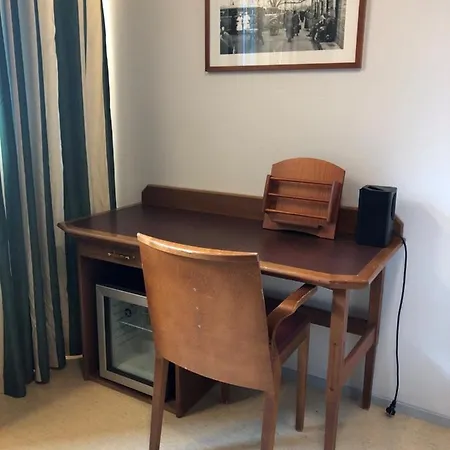 Hotel West Side Turku