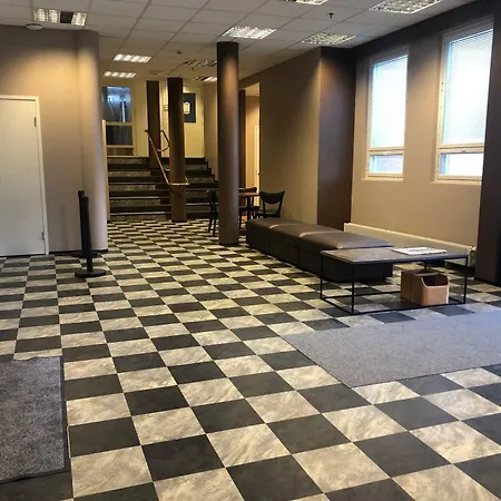 West Side Hotel 3*