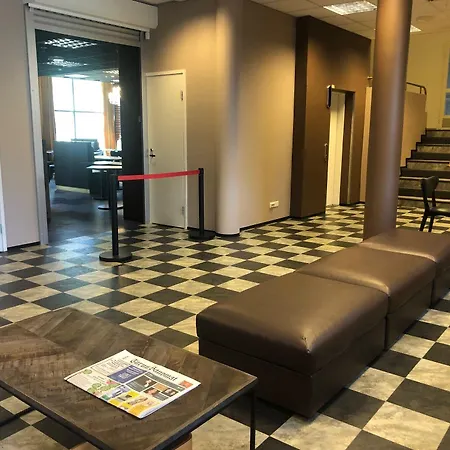 West Side Hotel