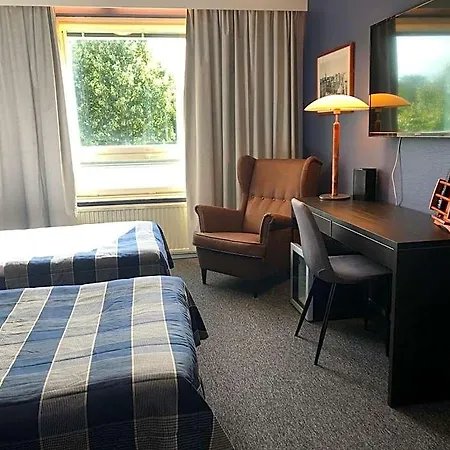 Hotel West Side Turku
