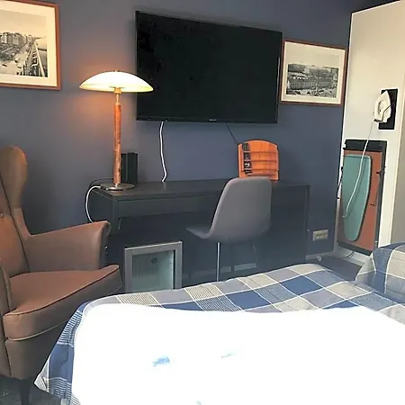 Szálloda West Side 3*