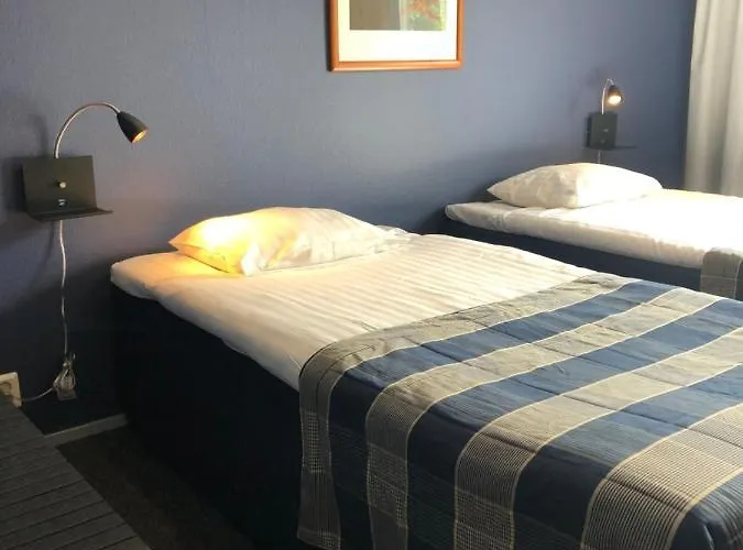 West Side 3* טורקו