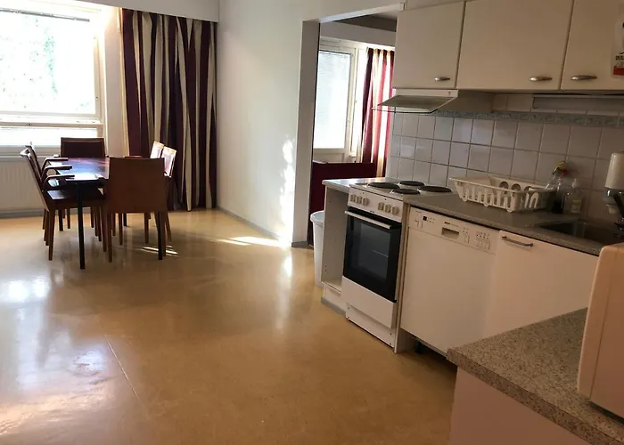 מלון West Side 3*