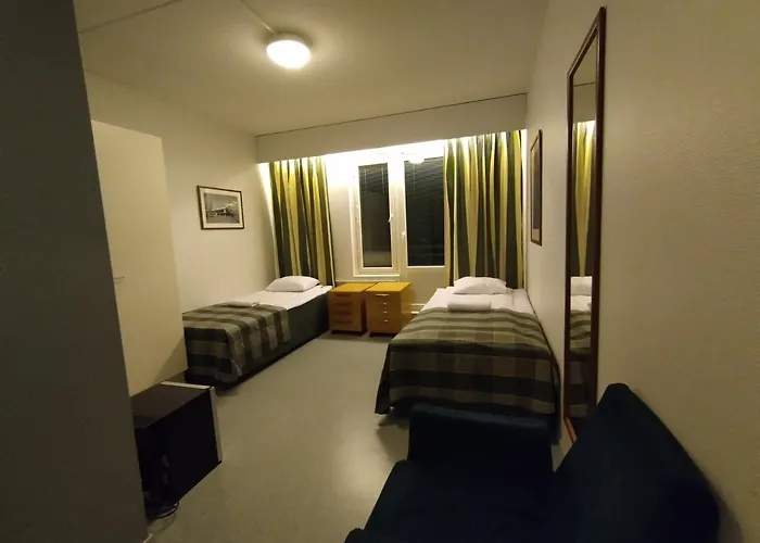 West Side מלון 3*