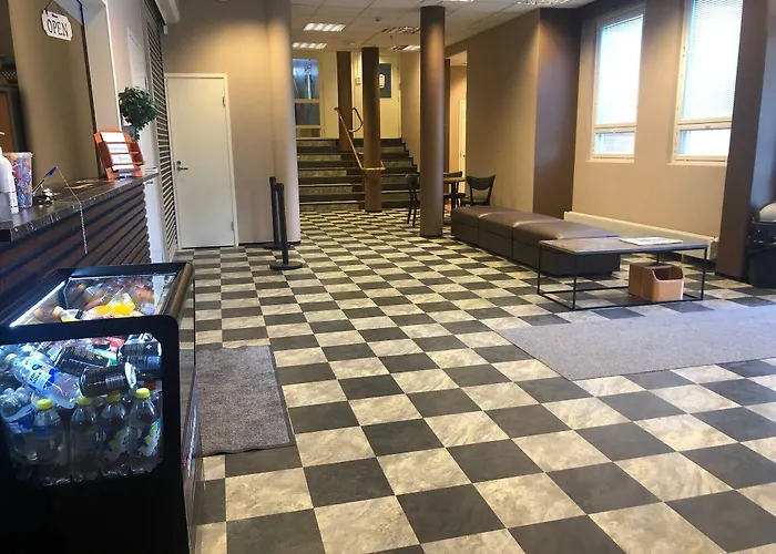 West Side מלון 3*