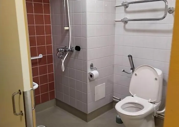 West Side 3* טורקו